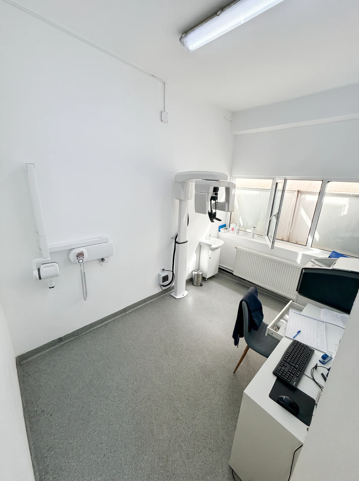 Camera de radiologie dentară REPER